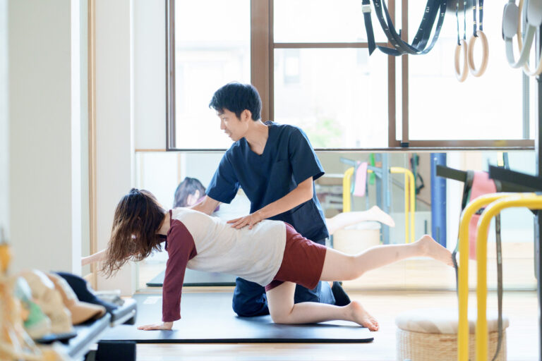 反り腰——腰の過前弯が引き起こす痛みと、全身から整えるアプローチ
